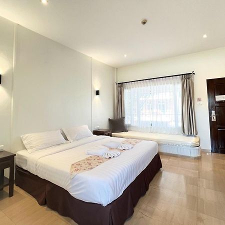 3B Boutique Hotel Чиангмай Екстериор снимка