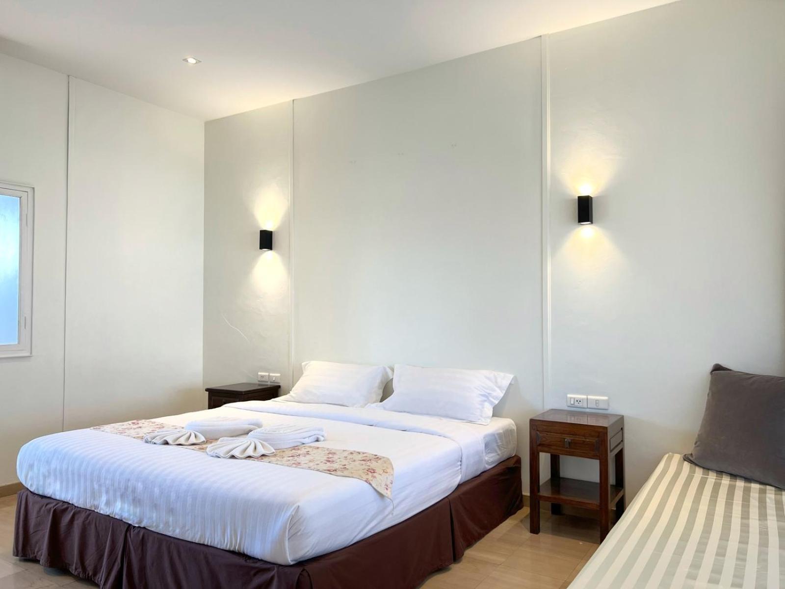 3B Boutique Hotel Чиангмай Екстериор снимка
