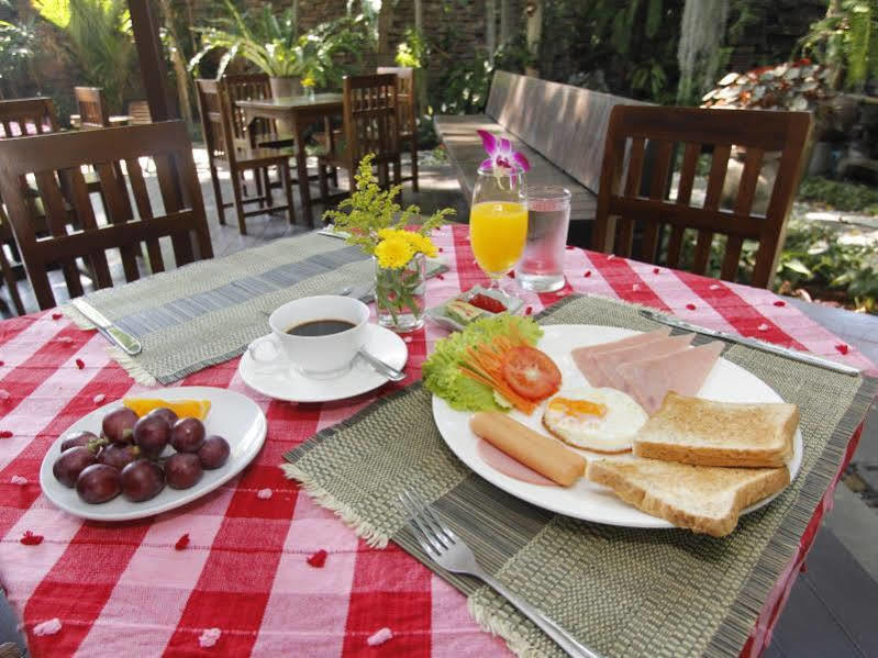 3B Boutique Hotel Чиангмай Екстериор снимка