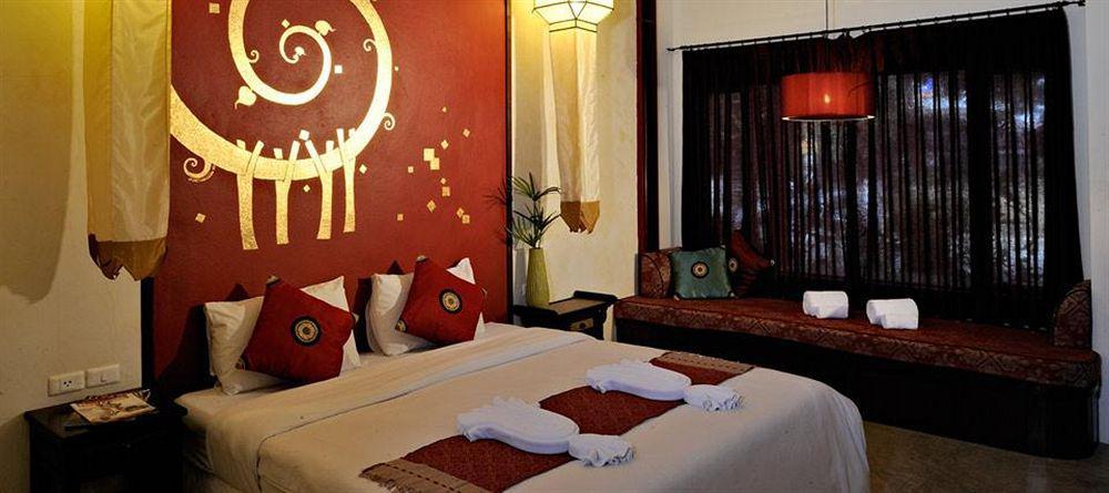 3B Boutique Hotel Чиангмай Екстериор снимка